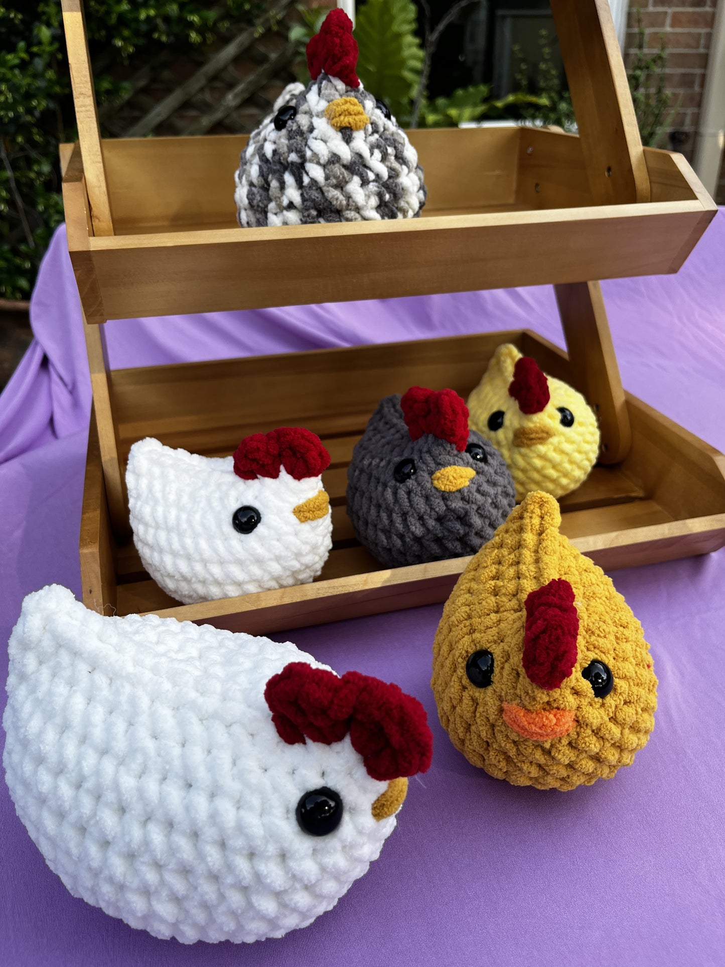 Small Chicken Plushie